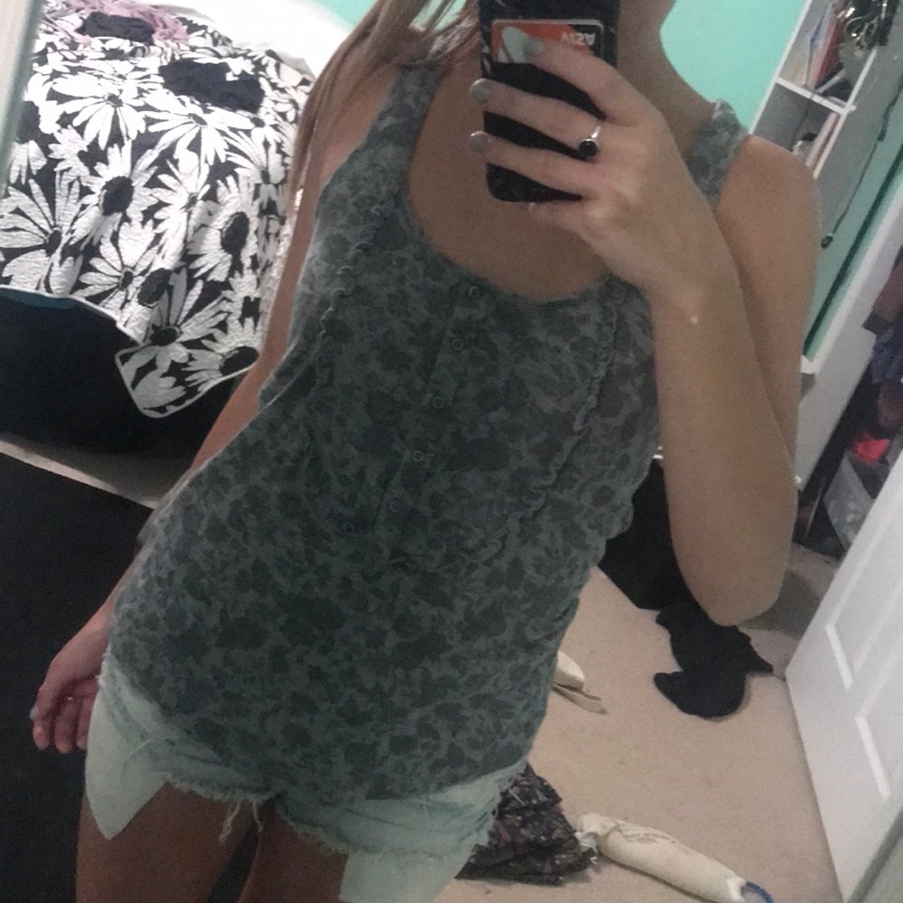 Jack Wills gray flower print button down tank top - Picture 3 of 3